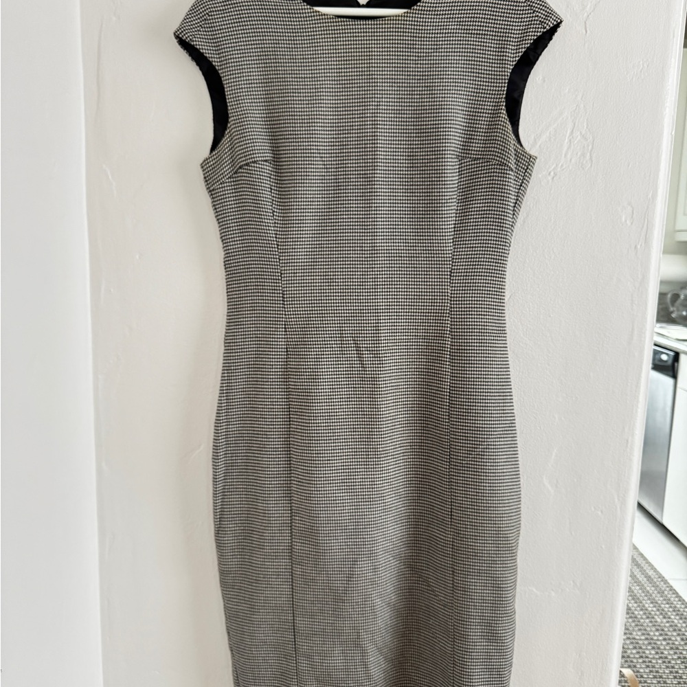 Zara Gray Sheath Midi Dress Sleeveless Crew Neck